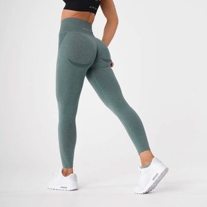 NVGTN "Forest Green" Contour Seamless XS Leggings